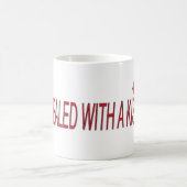 愛の引用文で封じられている コーヒーマグカップ (中央)