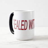 愛の引用文で封じられている モーフィングマグカップ (正面左)