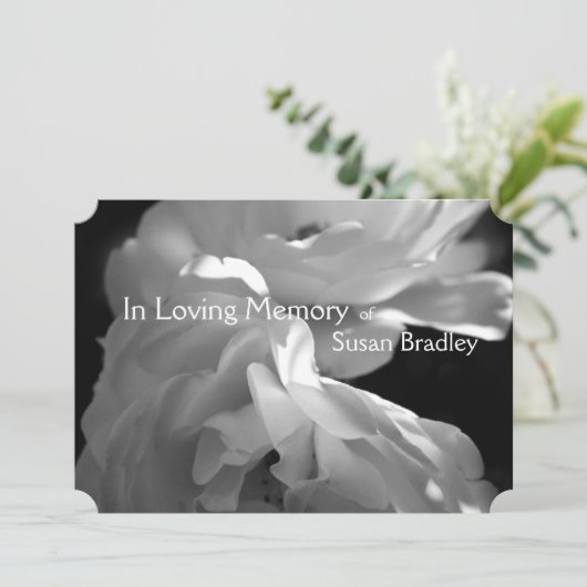 『愛の思い出』に2人の白いバラの追悼式 招待状 (スタンド正面)