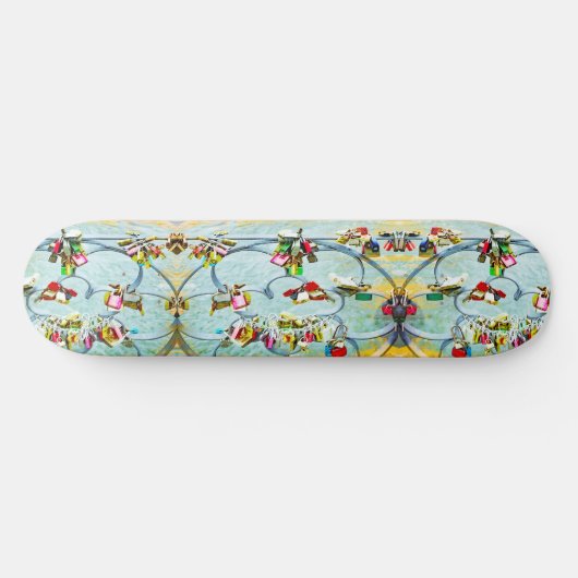 愛の情け!永遠の愛のための愛のロック スケートボード (横)