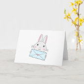 愛の手紙を持ったかわいいウサギ カード (黄色い花)