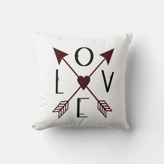 愛の矢をパーソナライズ結婚した婚約カップル クッション (正面)