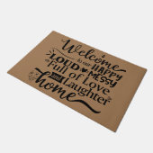 愛の笑いがいっぱい私たちの幸せな大きな混乱にようこそ ドアマット (アングル)