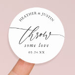 愛の紙吹雪結婚を与える ラウンドシール<br><div class="desc">愛の紙吹雪結婚を呼び寄せる</div>
