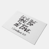 愛の行動 – 1コリント16:14 感動的 ドアマット (アングル)