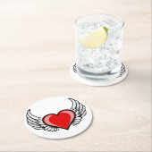 愛の飛んでいるハート ラウンドペーパーコースター (インサイチュ)