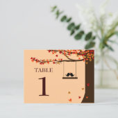 愛の鳥の落下ハートオークツリーテーブル番号 ポストカード (スタンド正面)