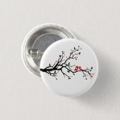 愛の鳥オンブランチ – ロマンチックな赤いハートツリーアート 缶バッジ (正面&裏面)