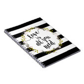 愛はあなたが…必要とするすべてです 庭の花のリース ノートブック (右側)