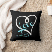 愛はあなたが….必要とするすべてです 黒の白及び水 クッション (ブランケット)