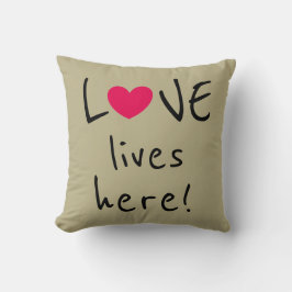 愛はここに住む可愛い引用文 クッション