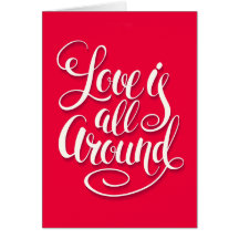 愛はすべてのスクリプトのまわりにレタリングピンク