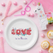 愛はエアウォーターの色のタイポグラフィ ペーパープレート (パーティー)