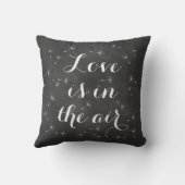 愛はエアクッションの中にある クッション (裏面)