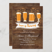 愛はカップルのシャワーの招待状を醸造しています 招待状 (正面/裏面)