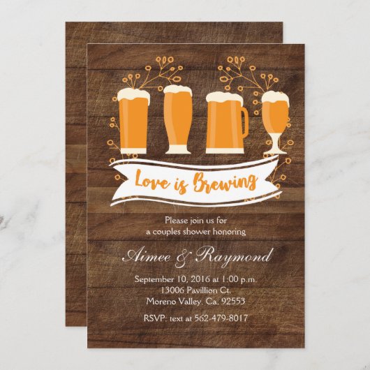 愛はカップルのシャワーの招待状を醸造しています 招待状 (正面/裏面)