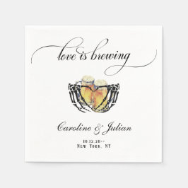 愛はスケルトンを醸造している手ビールカップルのシャワー スタンダードカクテルナプキン