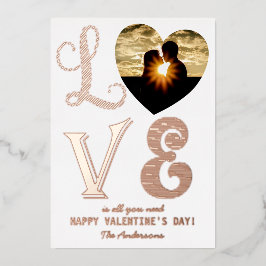 愛はバレンタインデーのフォイルのカードを必要とするすべてである 箔シーズンカード