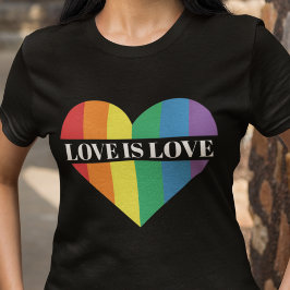 愛はラブレインボーハートLGBTQプライドTシャツ Tシャツ