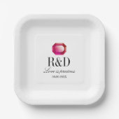 愛は大切ピンクの結婚宝石 ペーパープレート (正面)