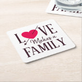 愛は家族-採用のパーティーの供給--を作ります スクエアペーパーコースター (アングル)