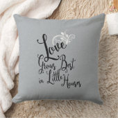 愛は小さな最高の家に成長引用文 クッション (ブランケット)