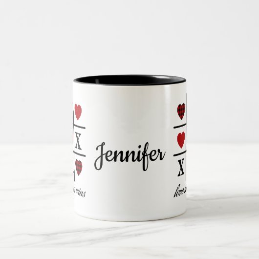 愛は常にTic Tacつま先レッドバッファローのハートを勝ち取る ツートーンマグカップ (中央)