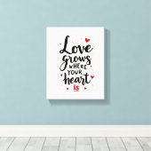 愛は心のこもったハートに育つ引用文 キャンバスプリント (インサイチュ (ウッドフロア))