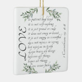 愛は忍耐強い愛は親切なクリスマス装飾である セラミックオーナメント (右)