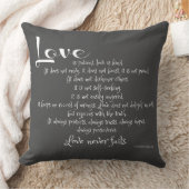 愛は忍耐強い (コリント人への手紙の聖書の詩句) 灰色 クッション (ブランケット)