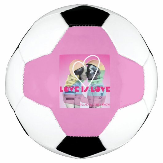 愛は愛である。 サッカーボール (正面)