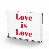 愛は愛である」赤白 フォトブロック (右)