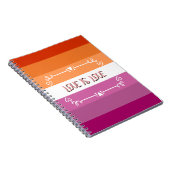 愛は愛のプライド月 ノートブック (右側)