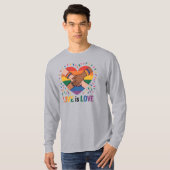 愛は愛 Tシャツ (正面フル)