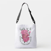 愛は成長すべてを作る – ロマンチックなフローラアート クロスボディバッグ (裏面)