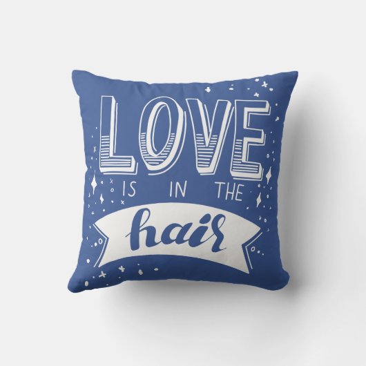 愛は毛にあります クッション (裏面)