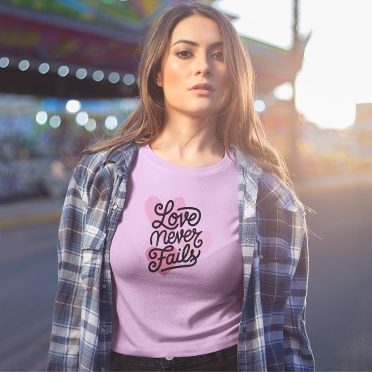 愛は決してクリスチャンのバレンタインハート トライブレンドTシャツ