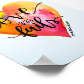 愛は決して失敗しない – 手で文字の水のカラーアート ポスター (角)