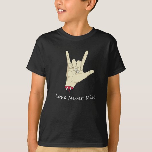 愛は決して死なない Tシャツ (正面)