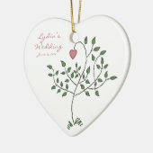 愛は深く定着させたメイド・オブ・オーナー（花嫁付き添い人）のハートのオーナメントです セラミックオーナメント (左)