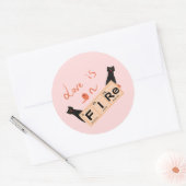 愛は火のステッカーにおもしろいある ラウンドシール (封筒)