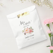 愛は甘いトリートピンクの花の結婚式を楽しむ フェイバーバッグ (封をした状態)