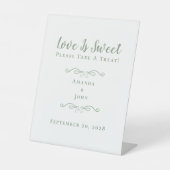 愛は甘いトリート結婚式の引き出物セージグリーン 台座サイン (正面)