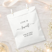 愛は甘いブライダルシャワーギフトforゲストカスタム フェイバーバッグ (クリップ留めされた状態)