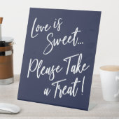愛は甘い愛を受け取って下さい！ネイビーで白 台座サイン (インサイチュ)