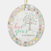 愛は私たちの家族の木に育つ赤ちゃんシャワー子供部屋 セラミックオーナメント (左)