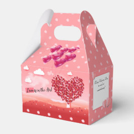 "愛は空中にある！"美しい愛の木のハート フェイバーボックス