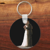 愛は空中に存在し、最初のカップルの踊り キーホルダー (正面)