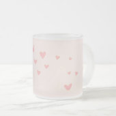 愛は空気ピンクのハート フロストグラスマグカップ (正面右)