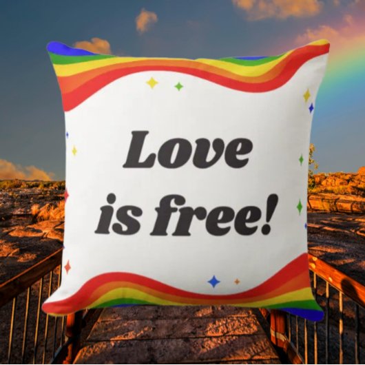 愛は自由である:レインボープライド装飾用クッション クッション